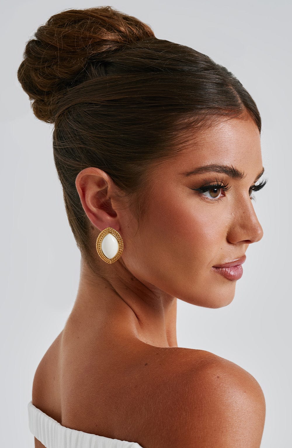 azra-earrings-ivory-gold-accessories-one-size-babyboo-fashion-32362781573183